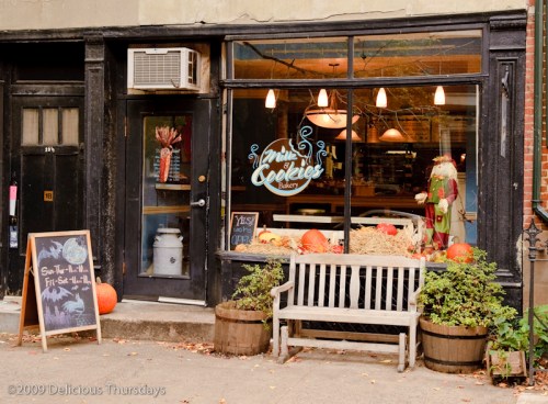 Amy Bandolik, Delicious Thursdays